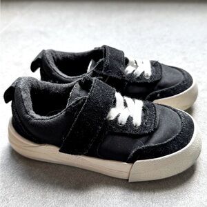 Zara |  Kids Black and White Sneakers